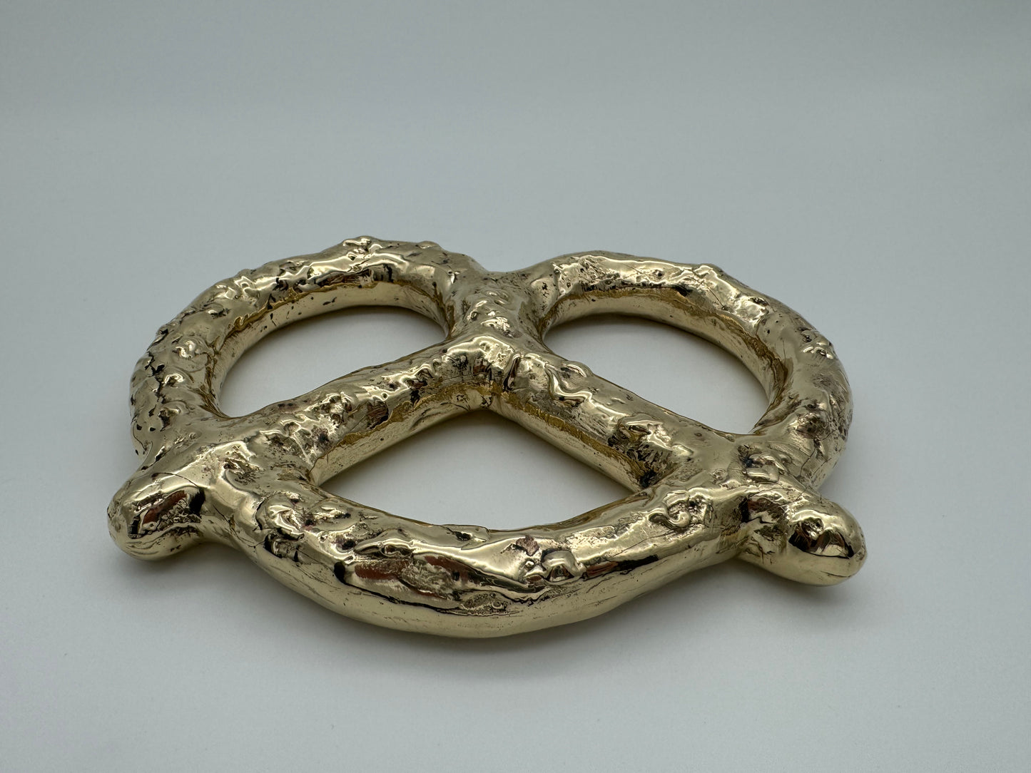 Brezel, German Pretzel, Bronze, 19cm