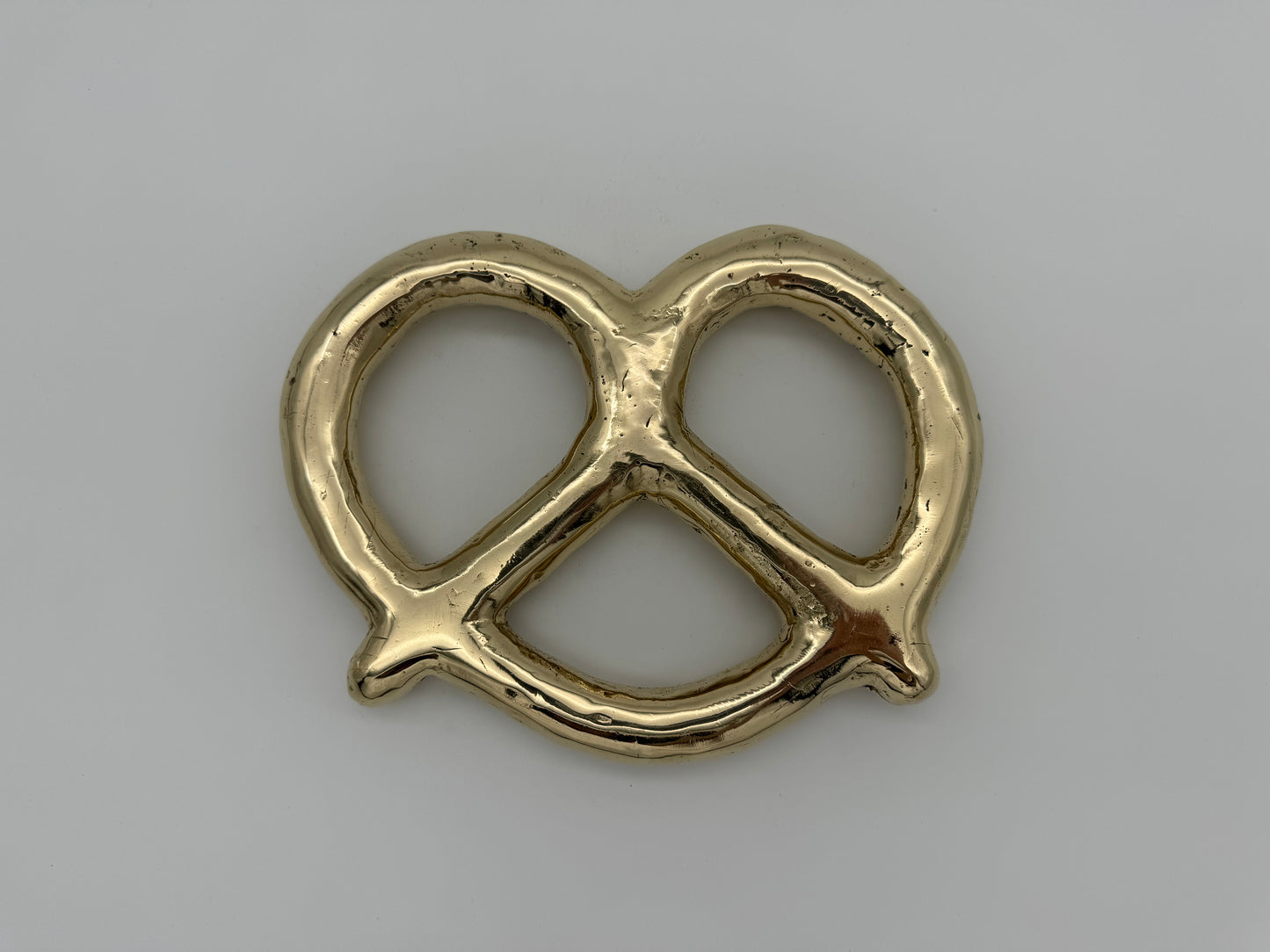 Brezel, German Pretzel, Bronze, 19cm