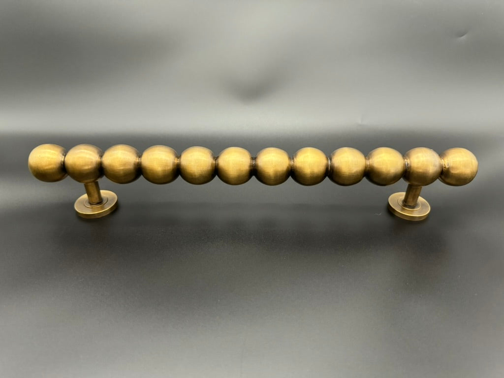 Twelve Ball Door Pull 36cm