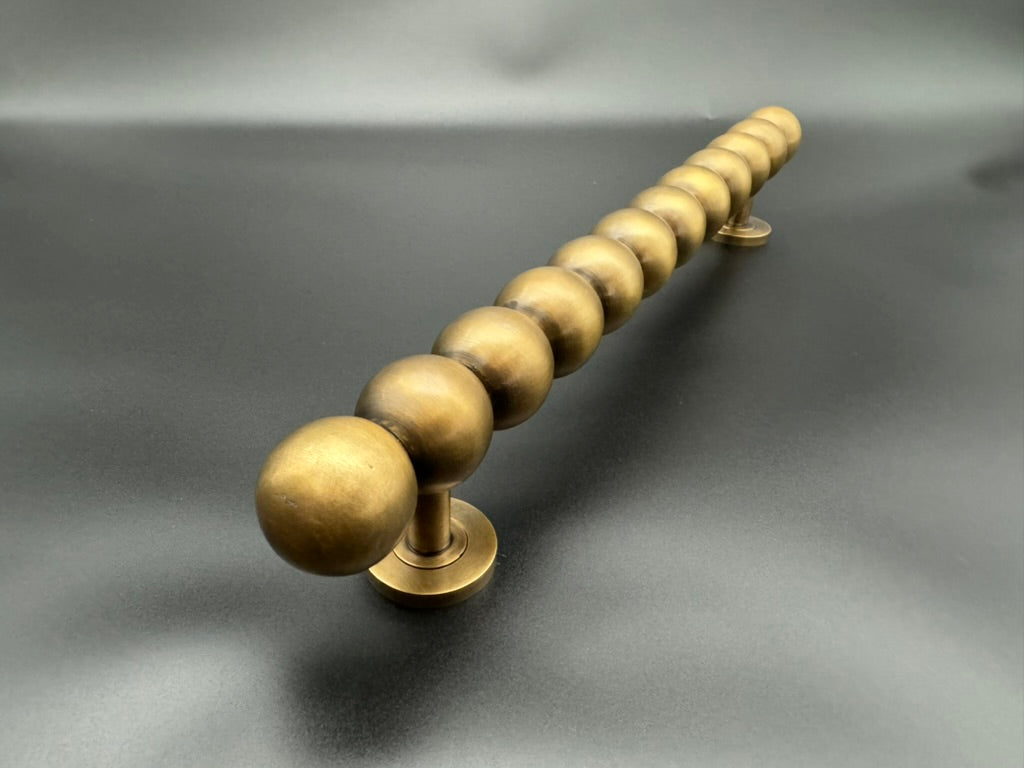 Twelve Ball Door Pull 36cm