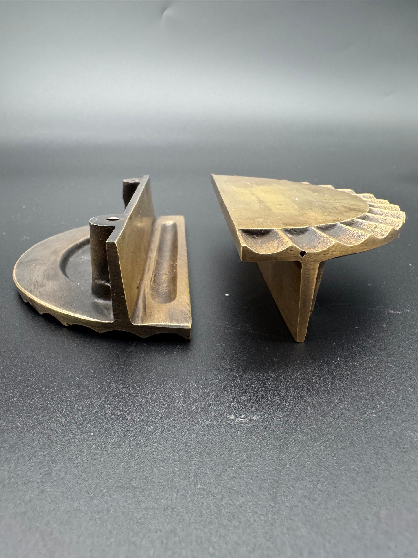 Semi Circle with Patterned Edge Brass Pull, 12cm
