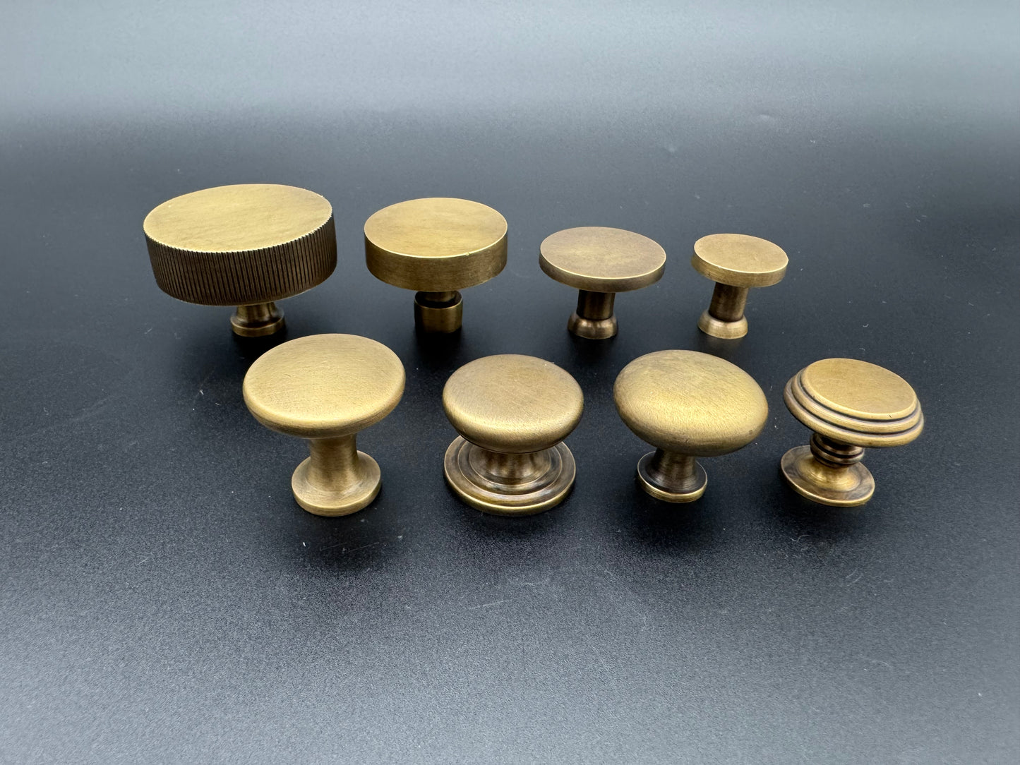 Circle Flat Thick Brass Knob, 5cm