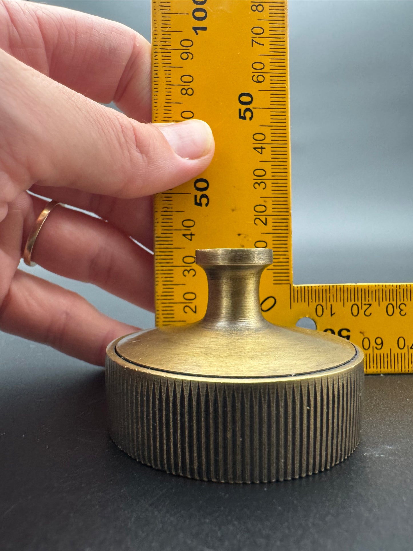 Circle Flat Thick Brass Knob, 5cm