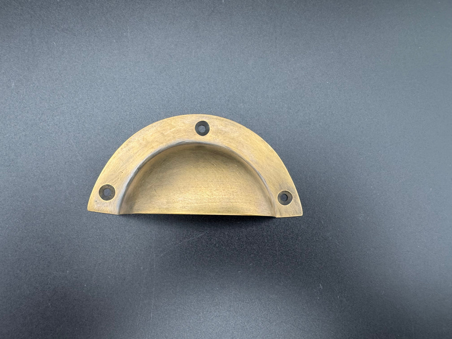 Concave Arc Brass Cup Pull, 9cm