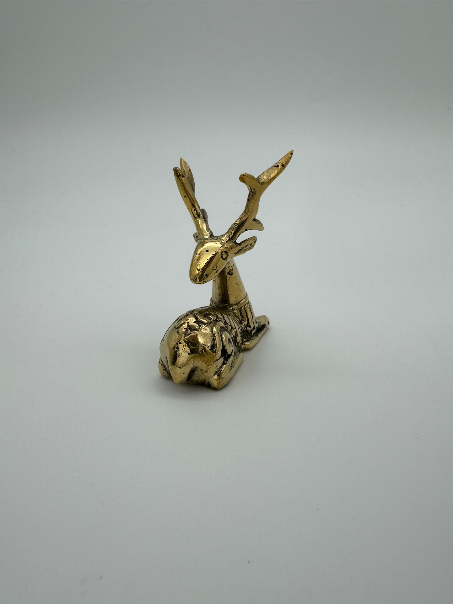 Reindeer Patterned Lying looking back 6cm