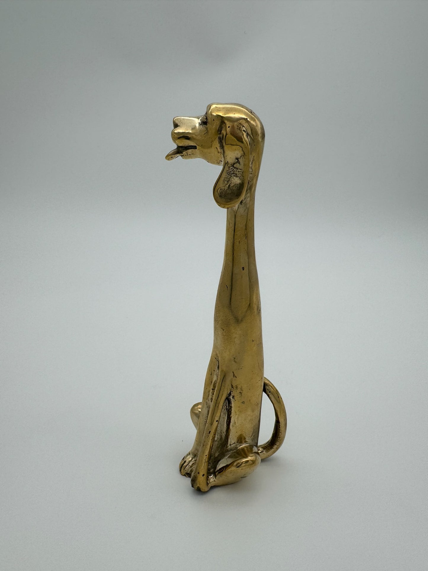 Happy Sitting Dog 19cm