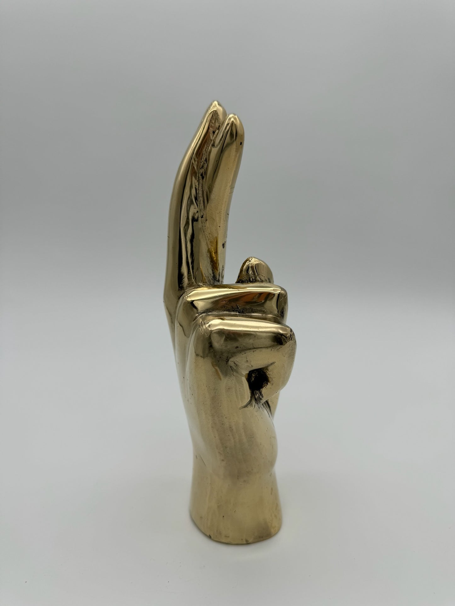Fingers Crossed Hand 24cm