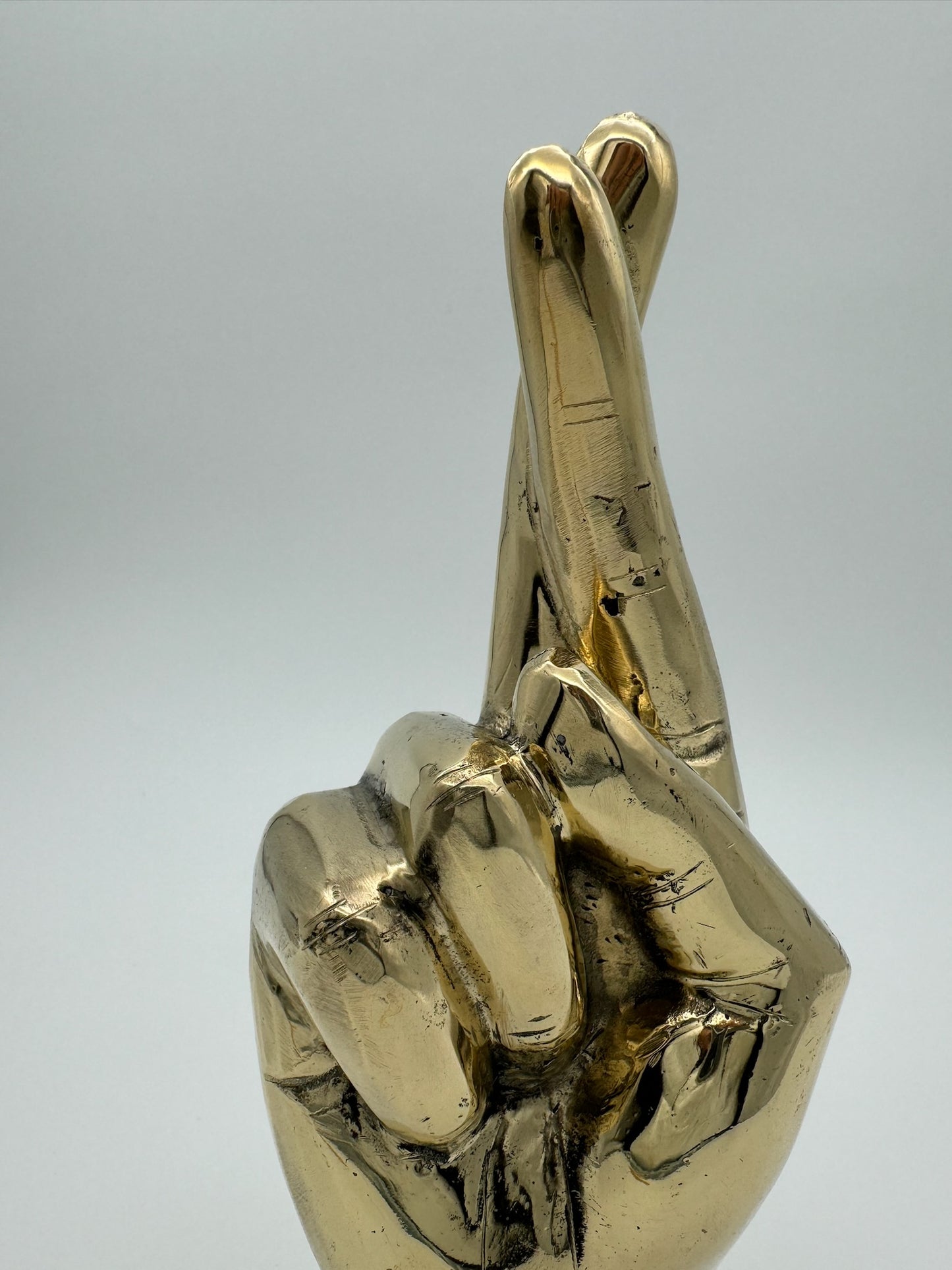 Fingers Crossed Hand 24cm