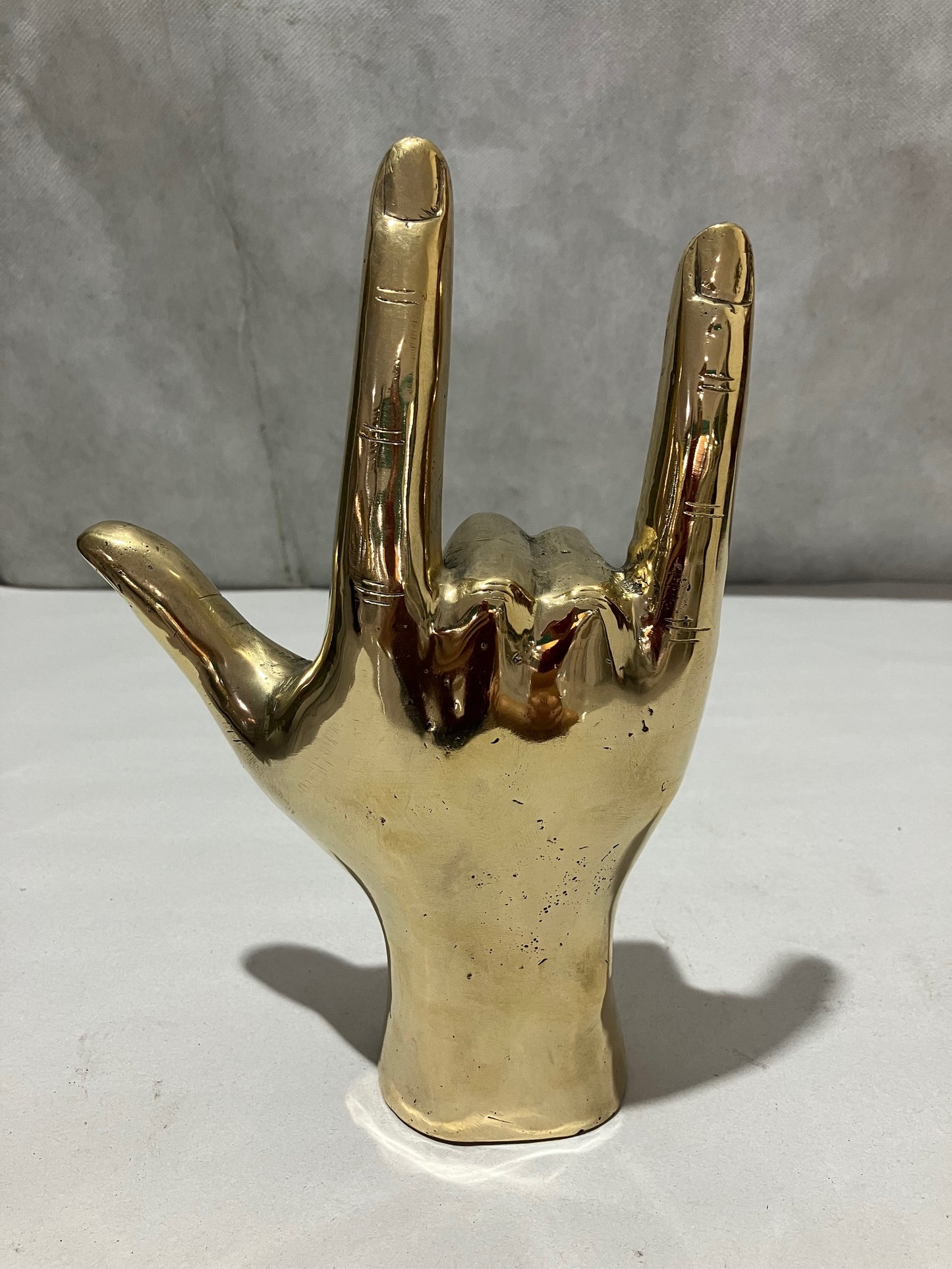 I Love You Hand Sign 26cm