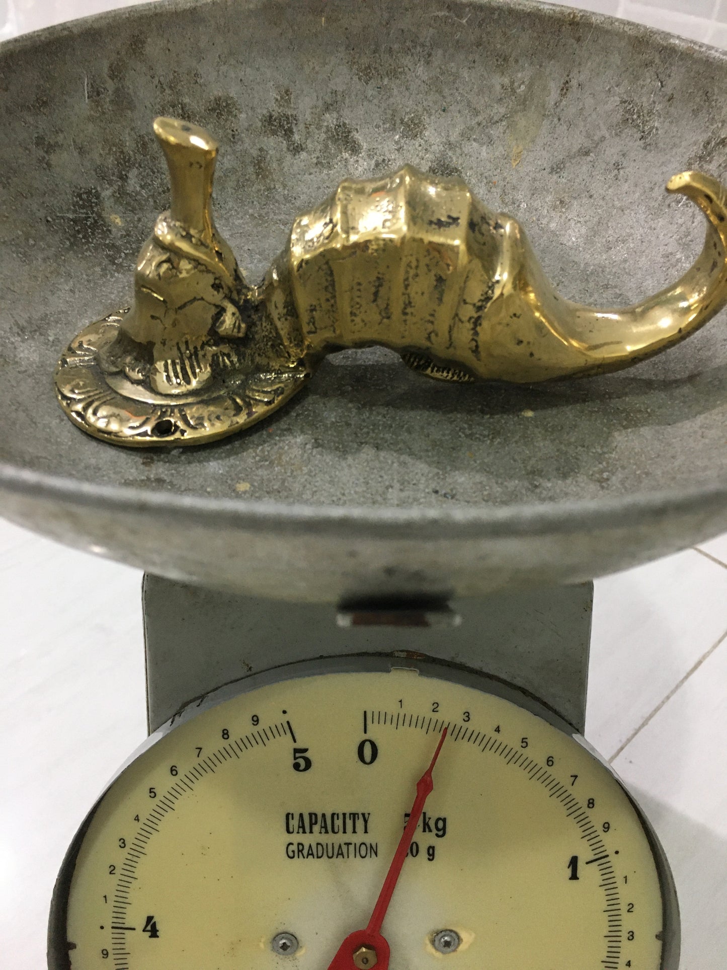 product image weight - Sea Horse Clothes | Towel | Robe Hook - Handmade in bronze