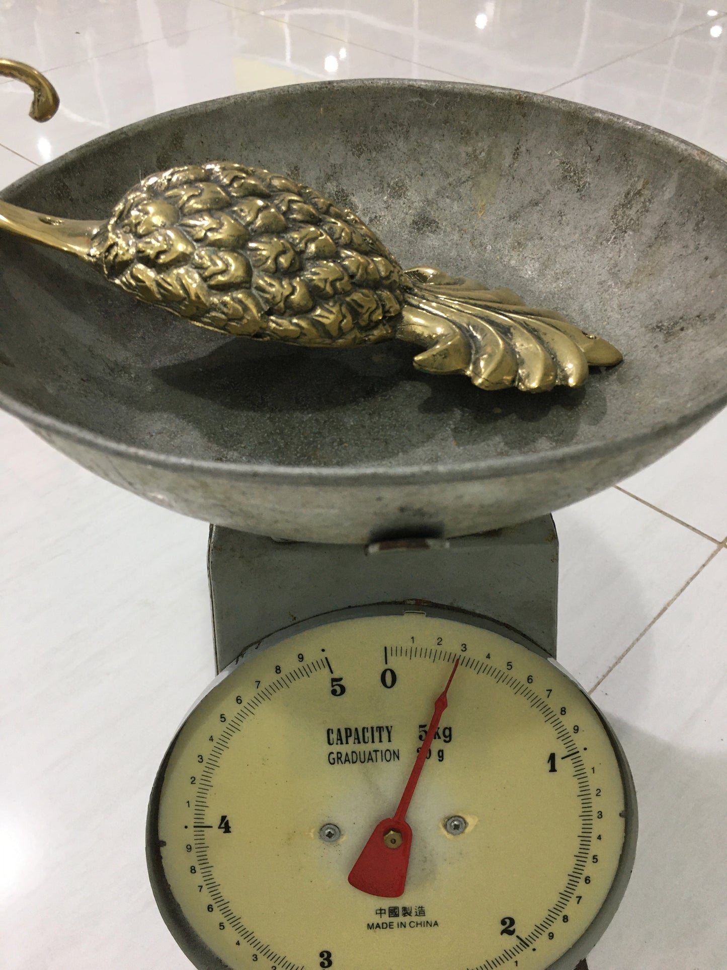 product image weight - Pineapple Clothes | Towel | Robe Hook - Handmade in bronze