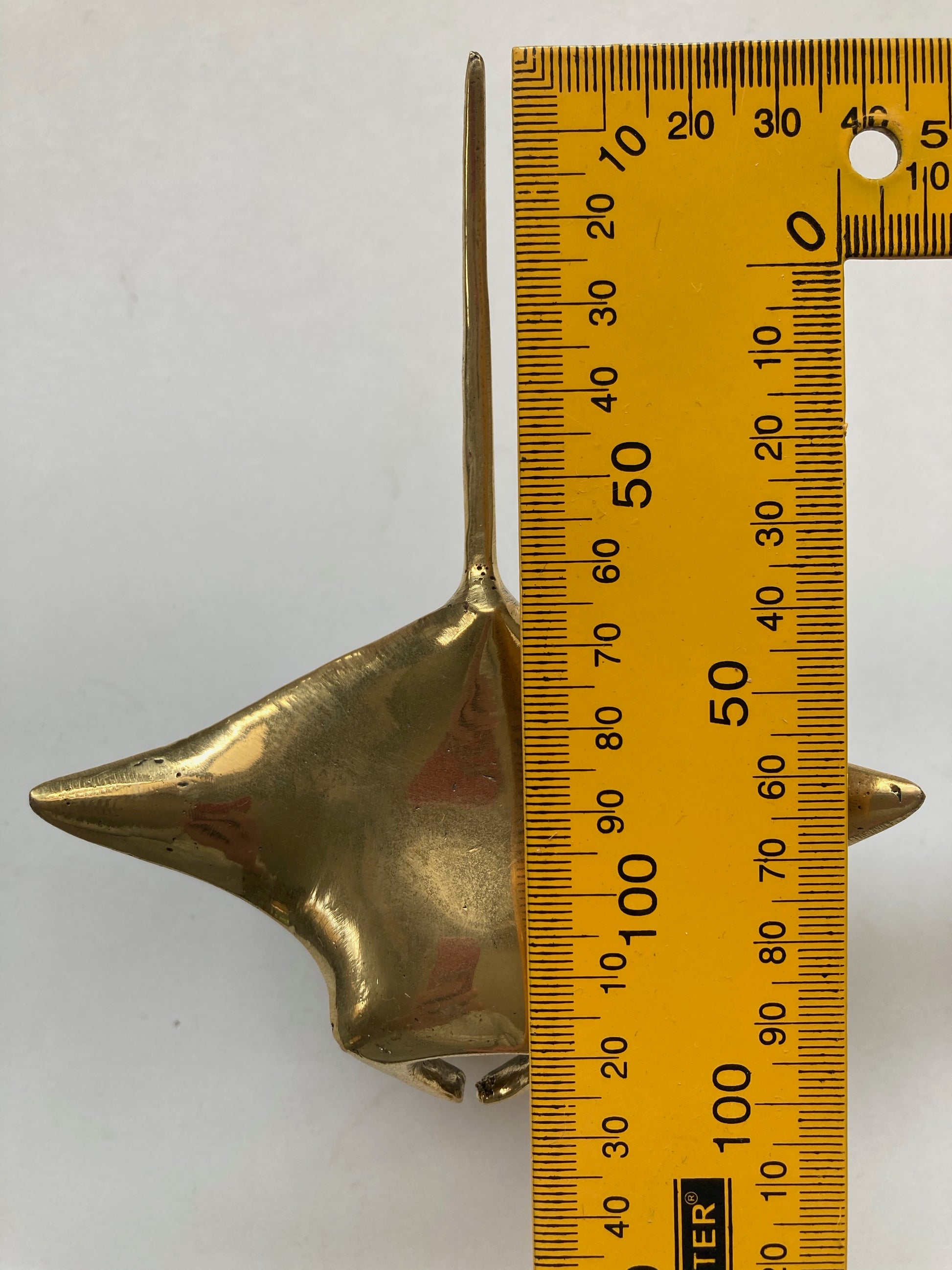 product image dimension 1 - Manta Ray (11cm) - Handmade in bronze