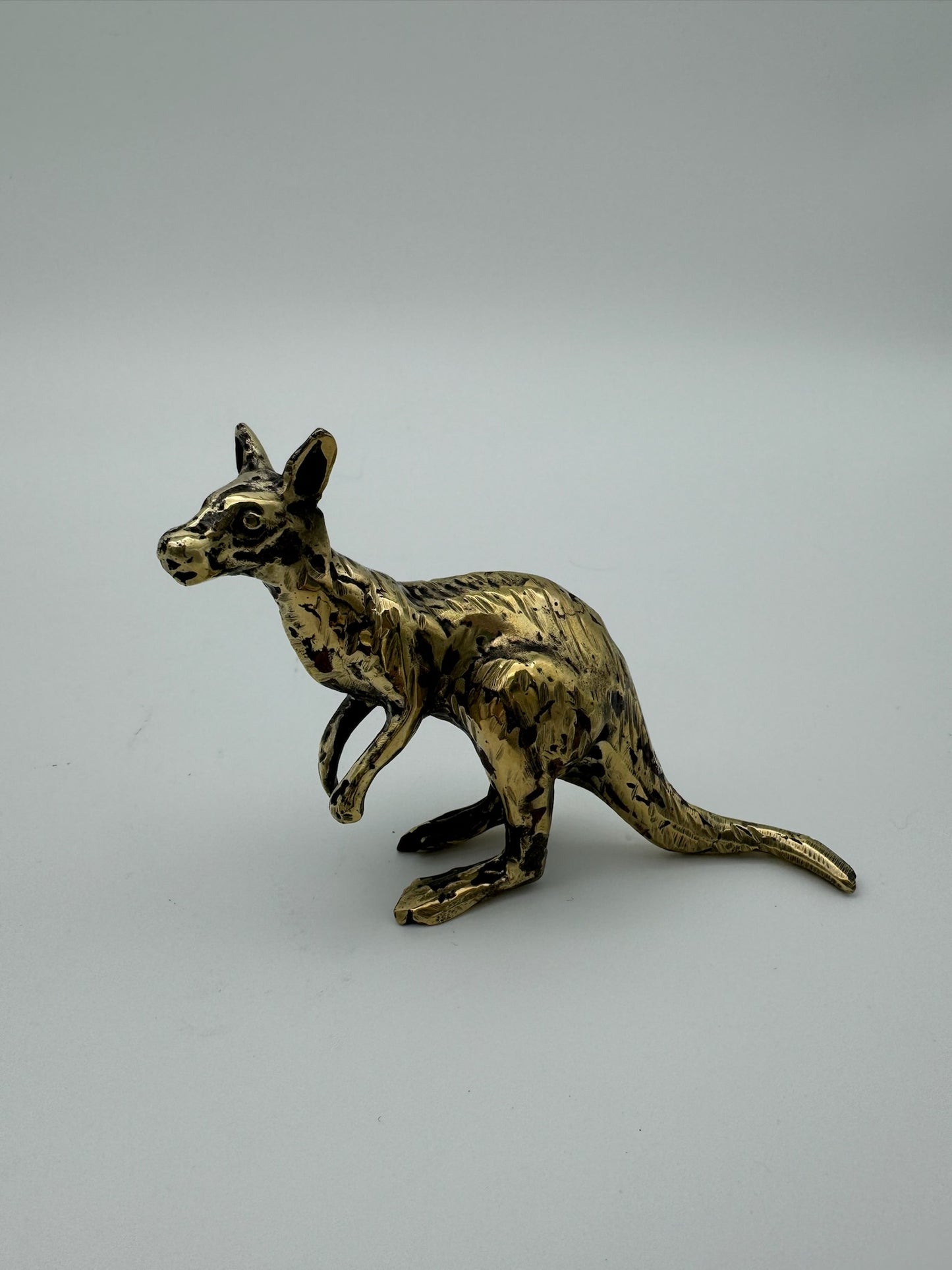 The Kangaroo, Australian Kangaroo 14cm, Bronze, Handmande