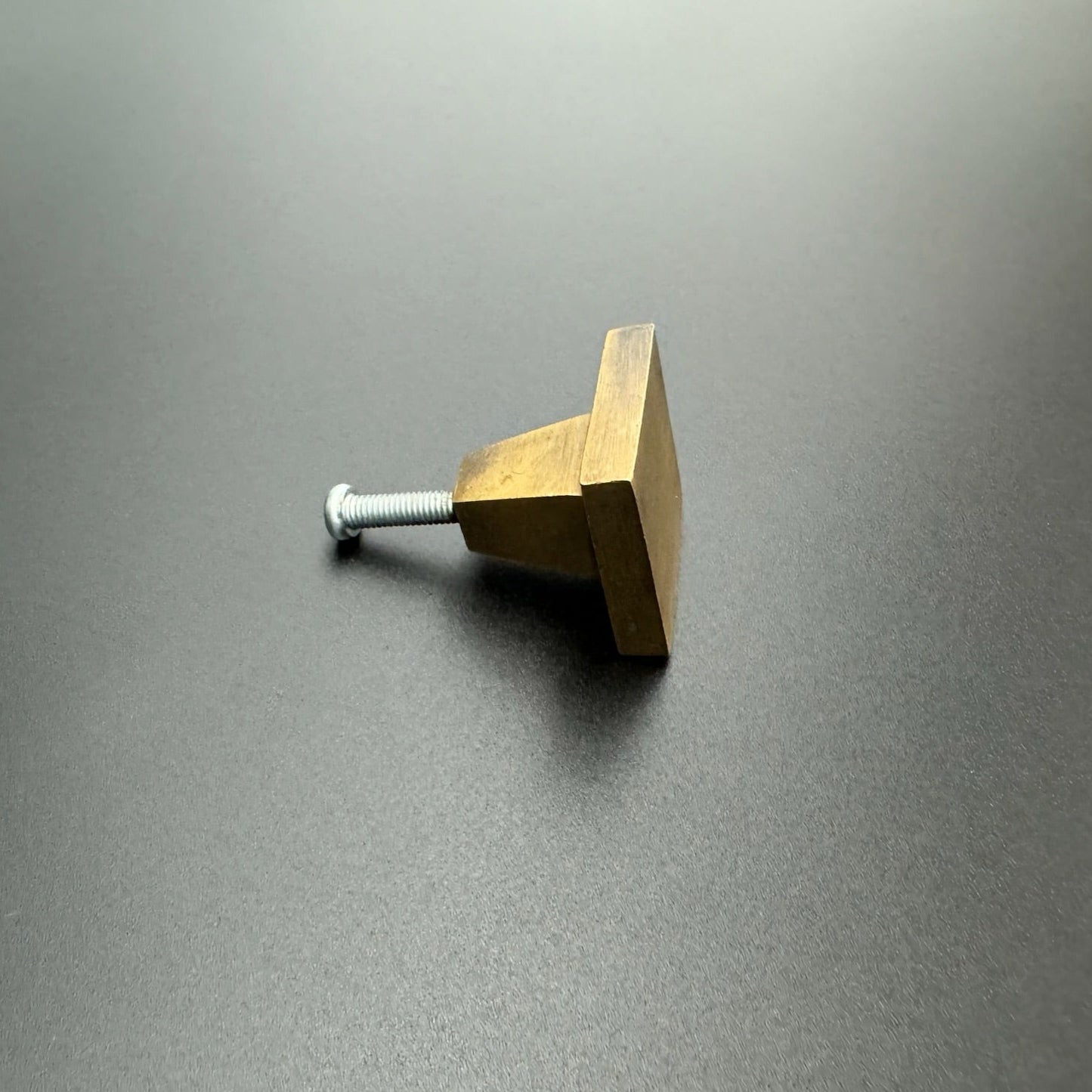 Square Door Knob (2.5cm)