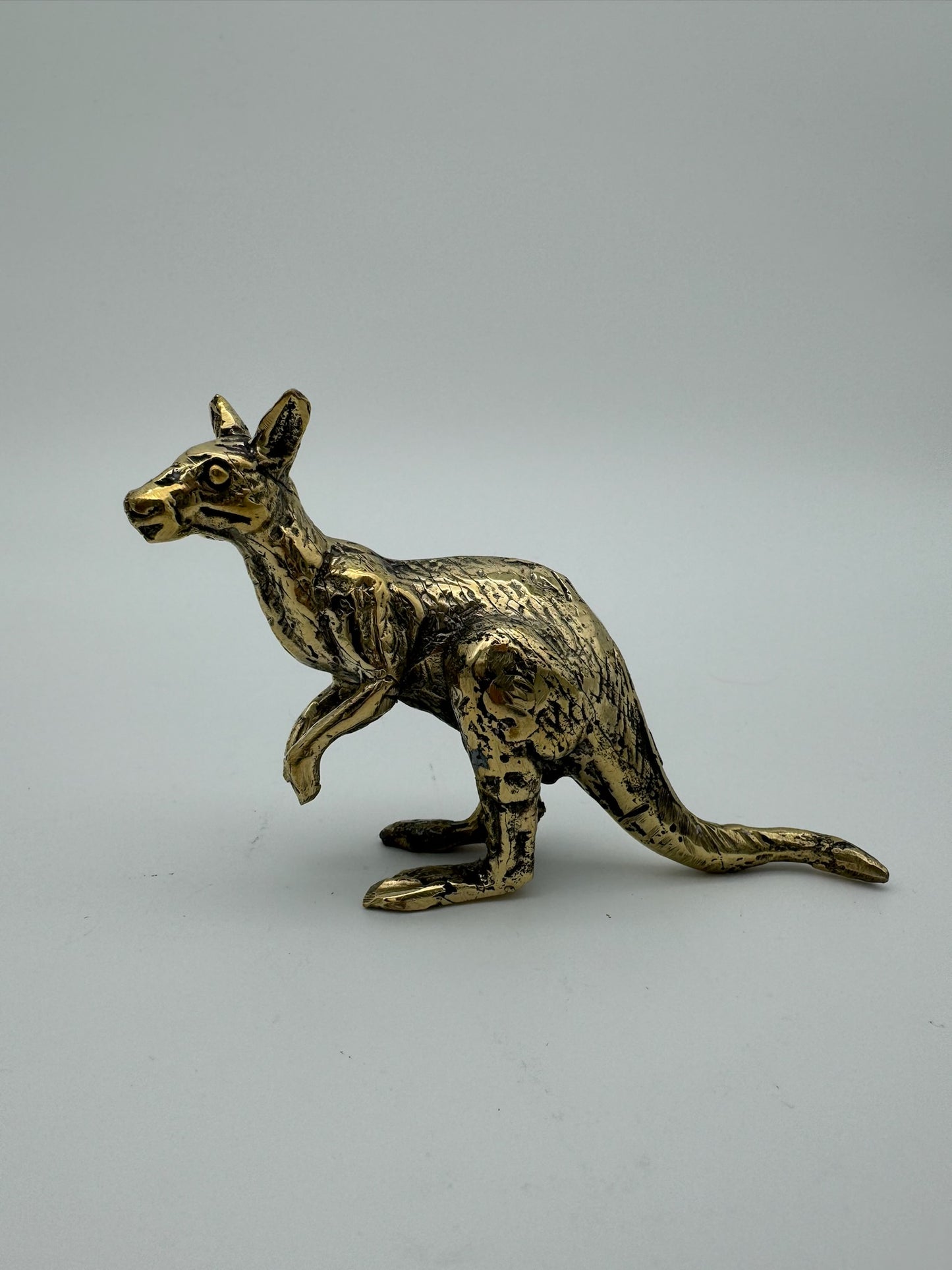 The Kangaroo, Australian Kangaroo 14cm, Bronze, Handmande