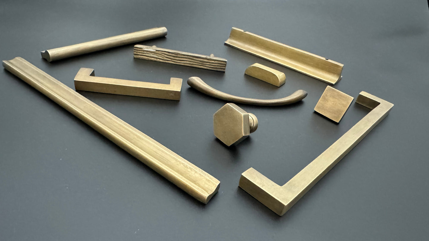 Square Door Pull (9cm)