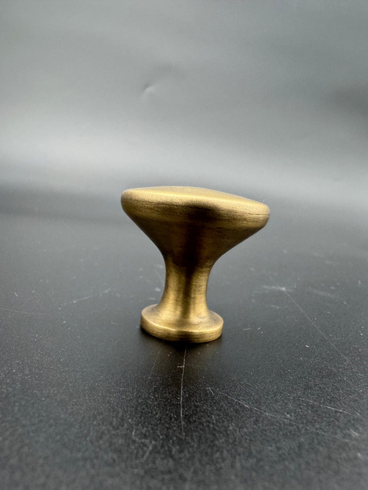 Round Tapered Knob, 3.2cm