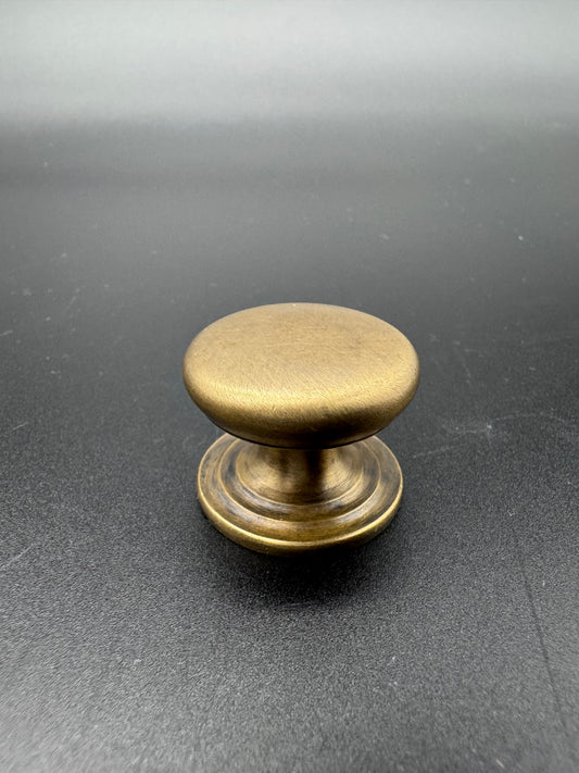 Round Dome Knob with Ringed Base, 3cm