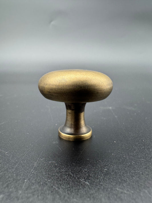 Round Dome Brass Knob, 3cm