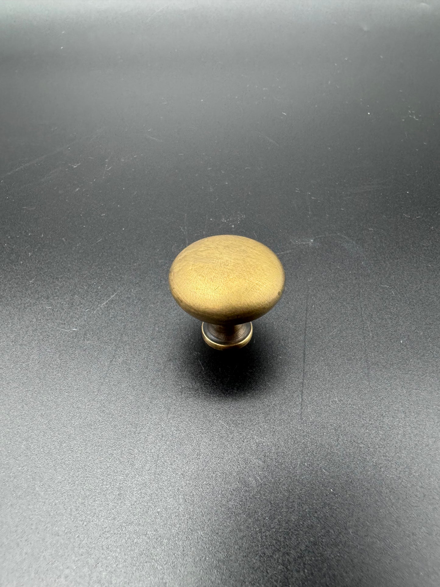 Round Dome Brass Knob, 3cm