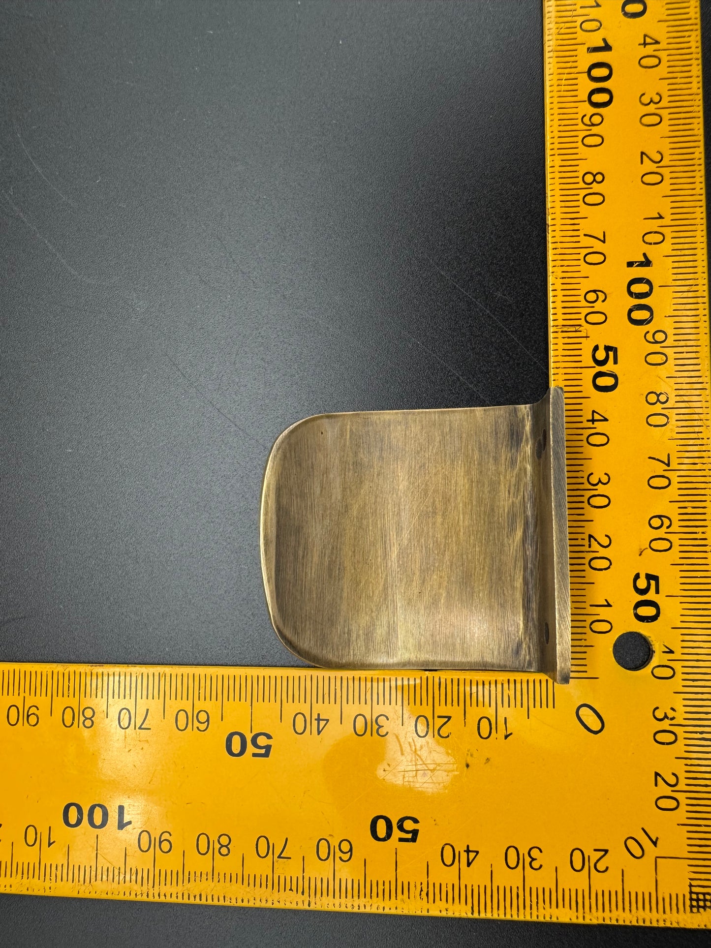 Tongue Brass Ledge Pull, 4.7cm