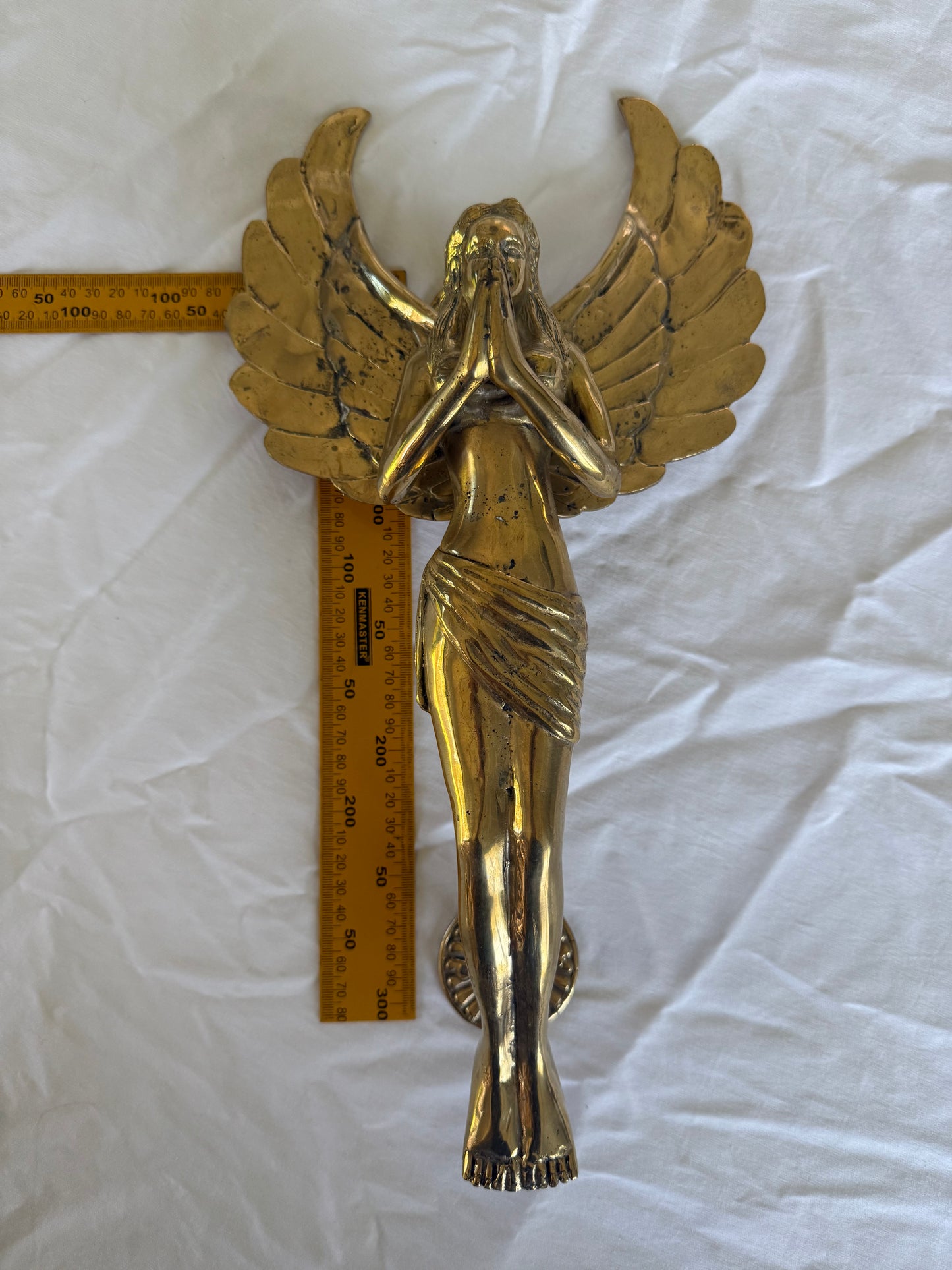 Angel (female) with wings door handle